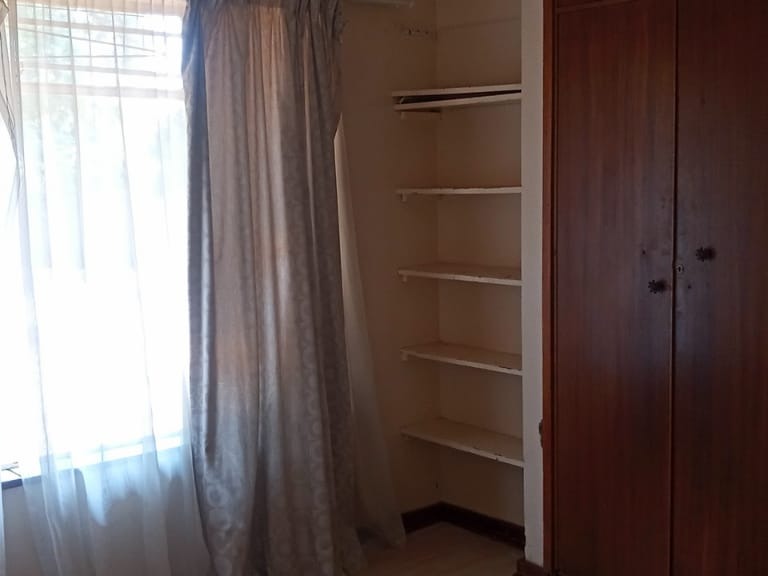 To Let 4 Bedroom Property for Rent in Universitas Free State